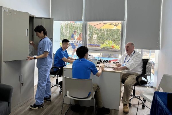 多盈策略 专业与温度并存，北京和睦家护航中网赛事22天圆满收拍